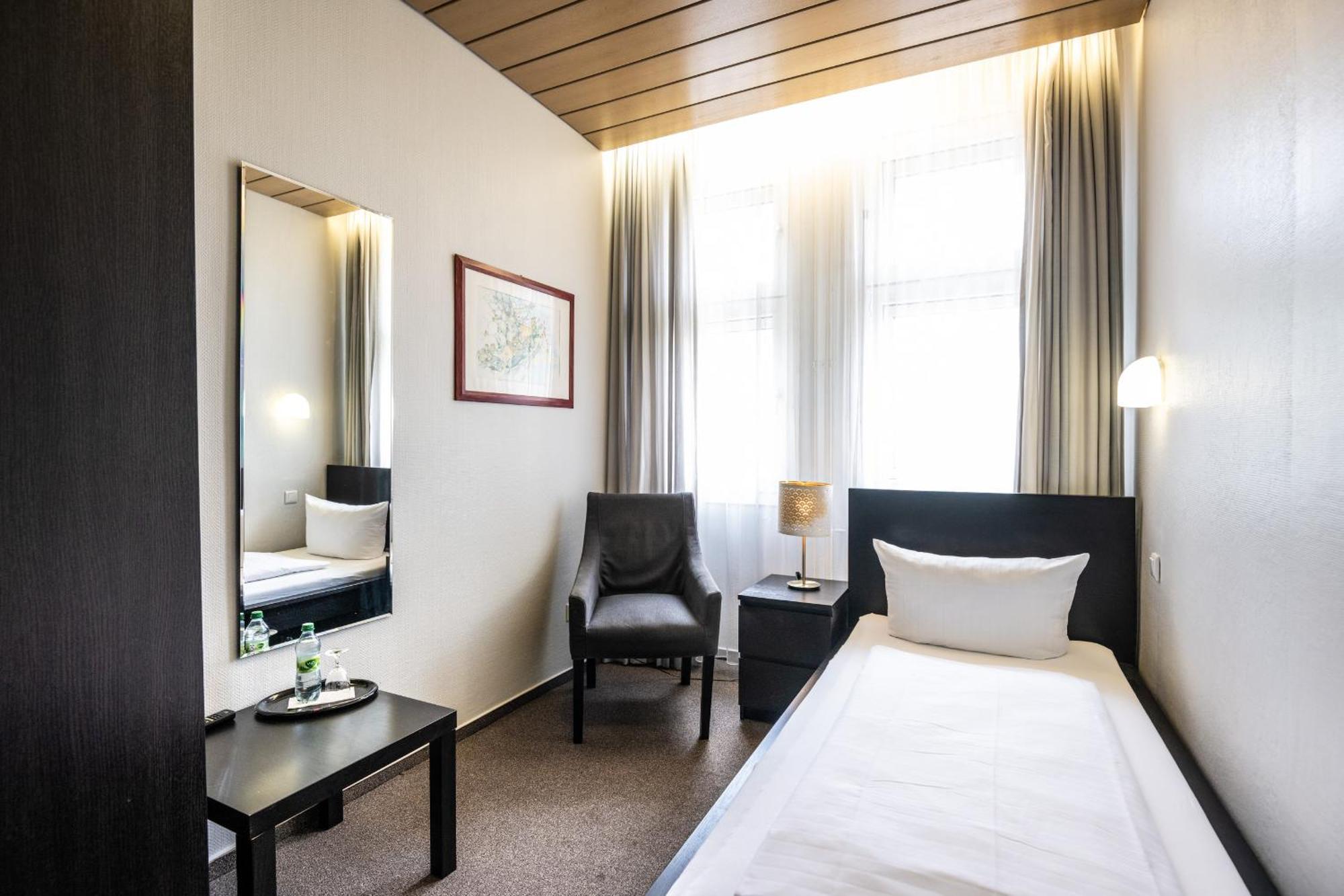 Motel Und Rasthof Avus
