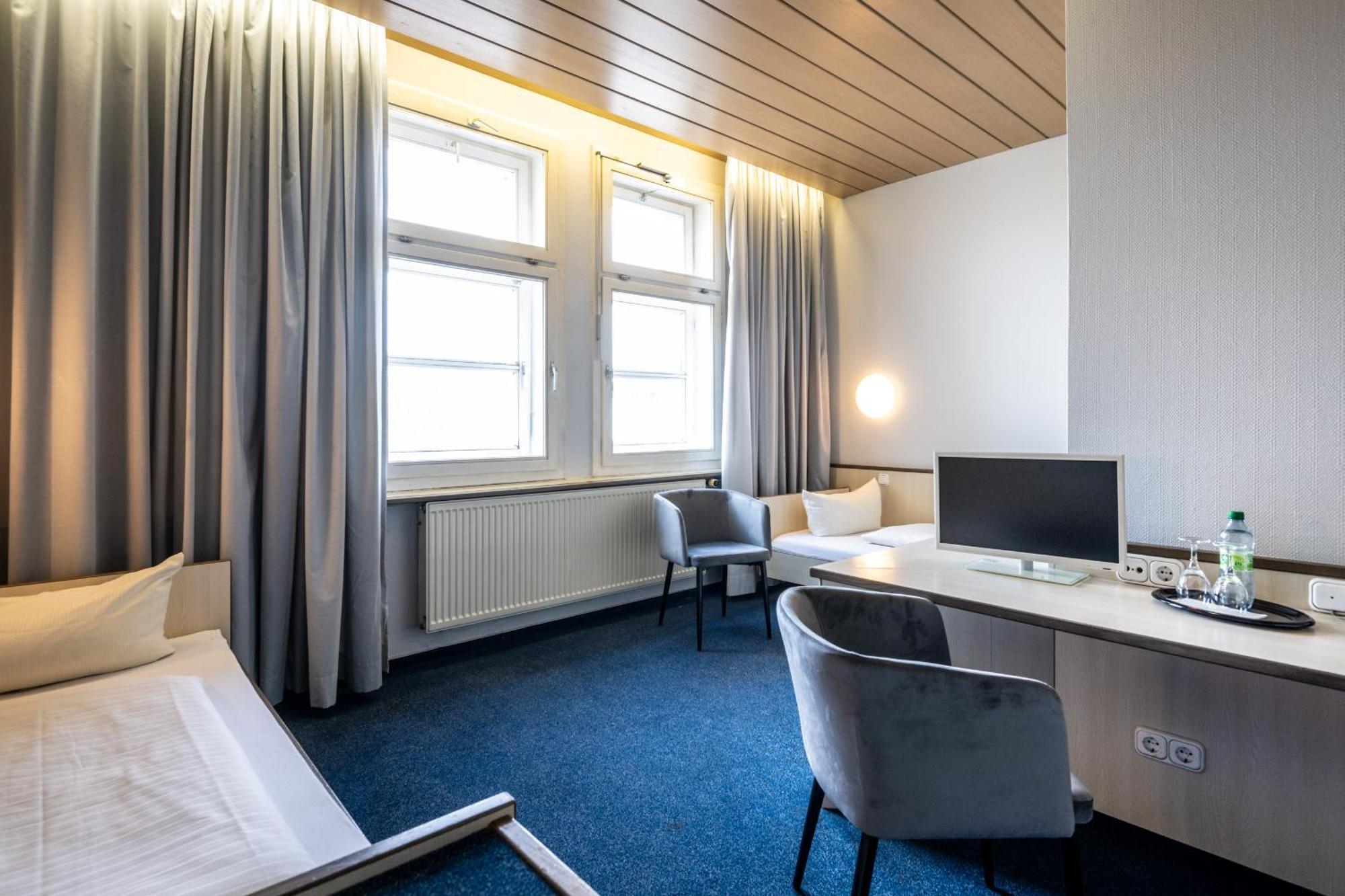 Und Rasthof Avus Motel Berlin