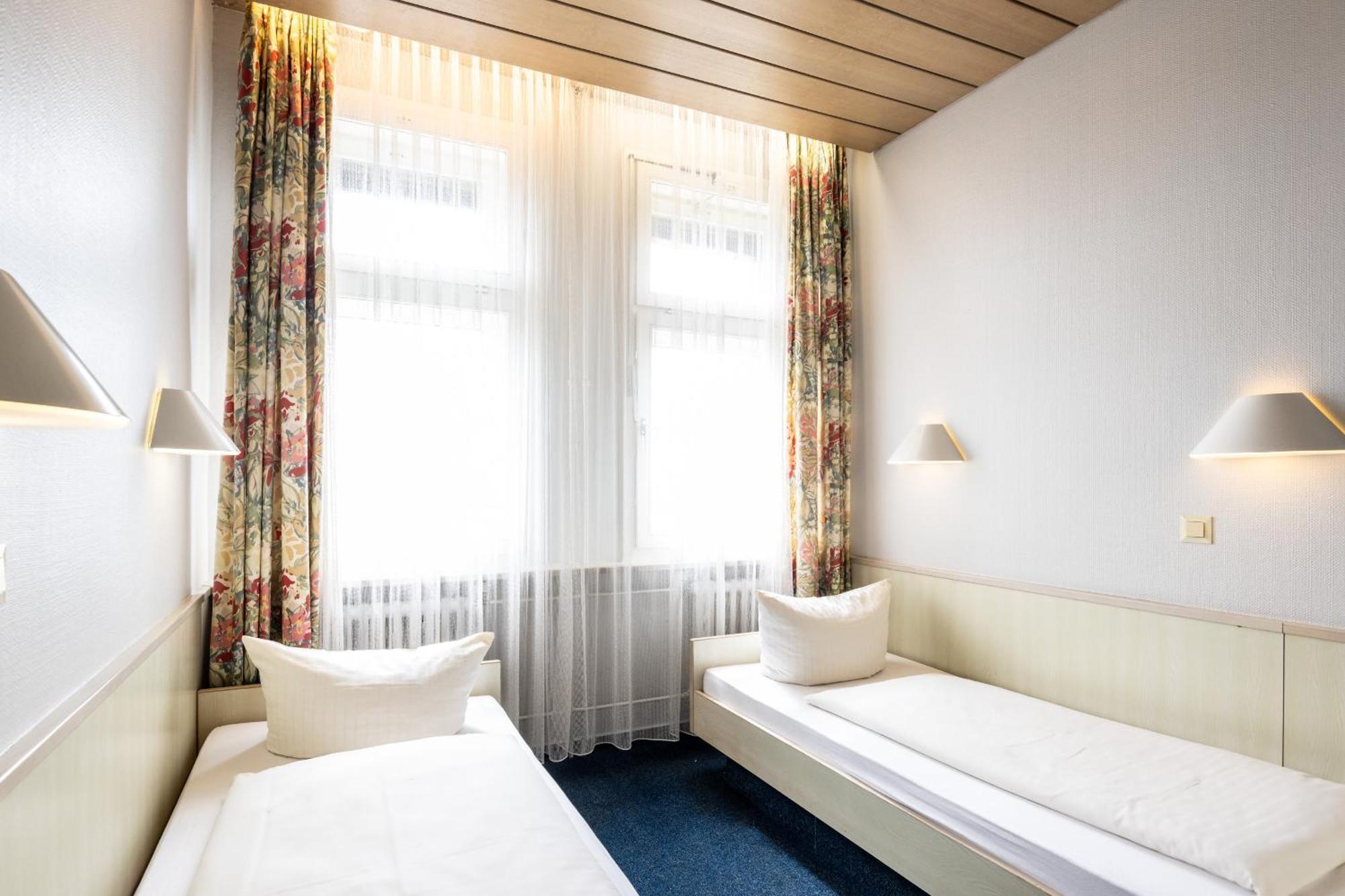 Motel Und Rasthof Avus